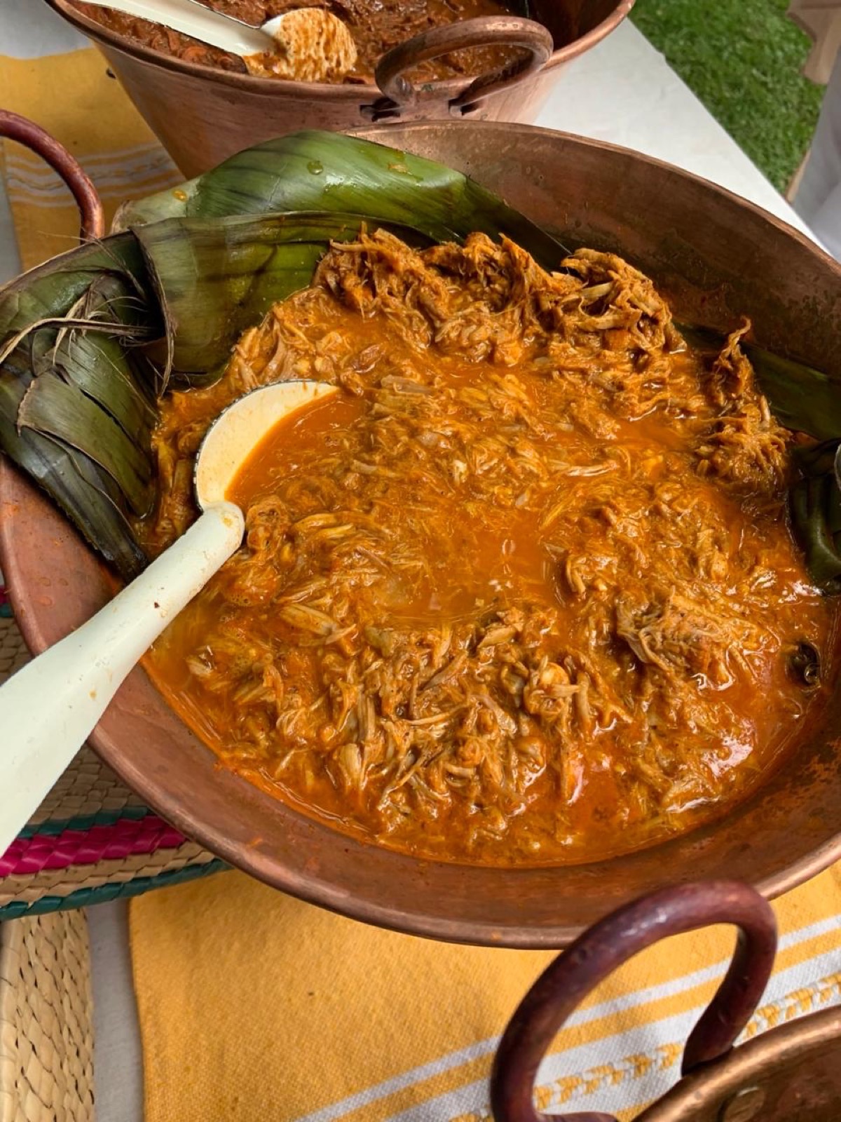 Cochinita pibil en cazo